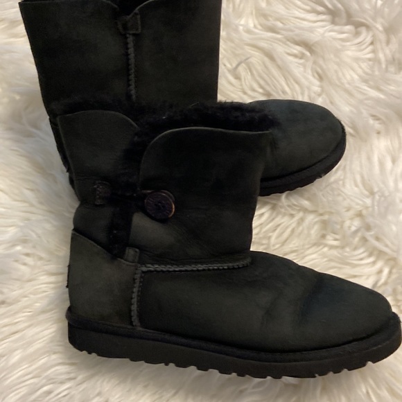 UGG Baileys Short Boots size 5 very good condition no rips smell or stains - Picture 12 of 16